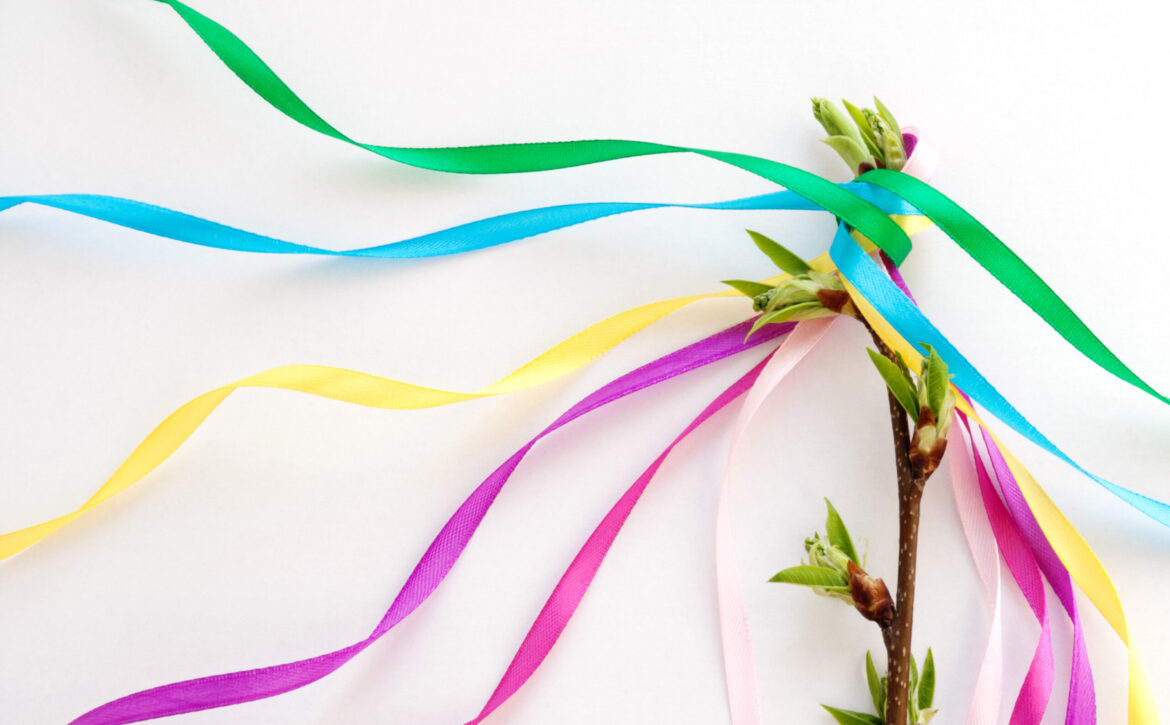 Maypole,Day.,May,Day.,Decoration,With,Colored,Ribbons.,Spring.