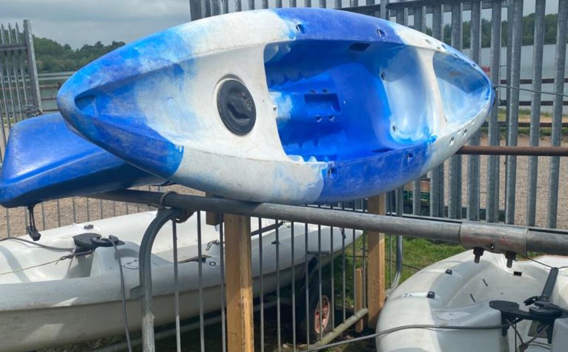 Picture of a canoe
